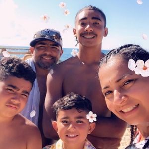 Meet your Posher, Edith